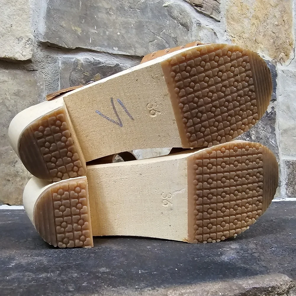 Sandgrens Madrid Handmade Woven Clogs Sandals